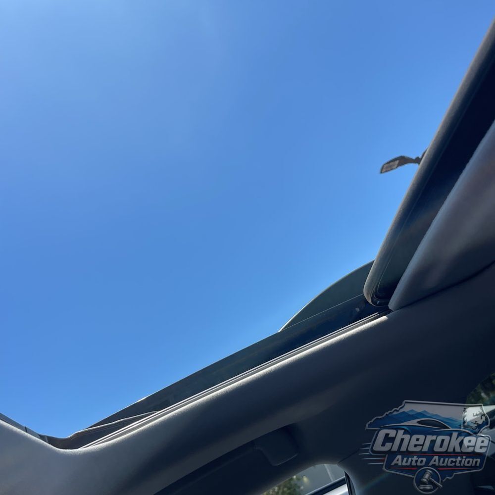 2018 Toyota Land Cruiser Base