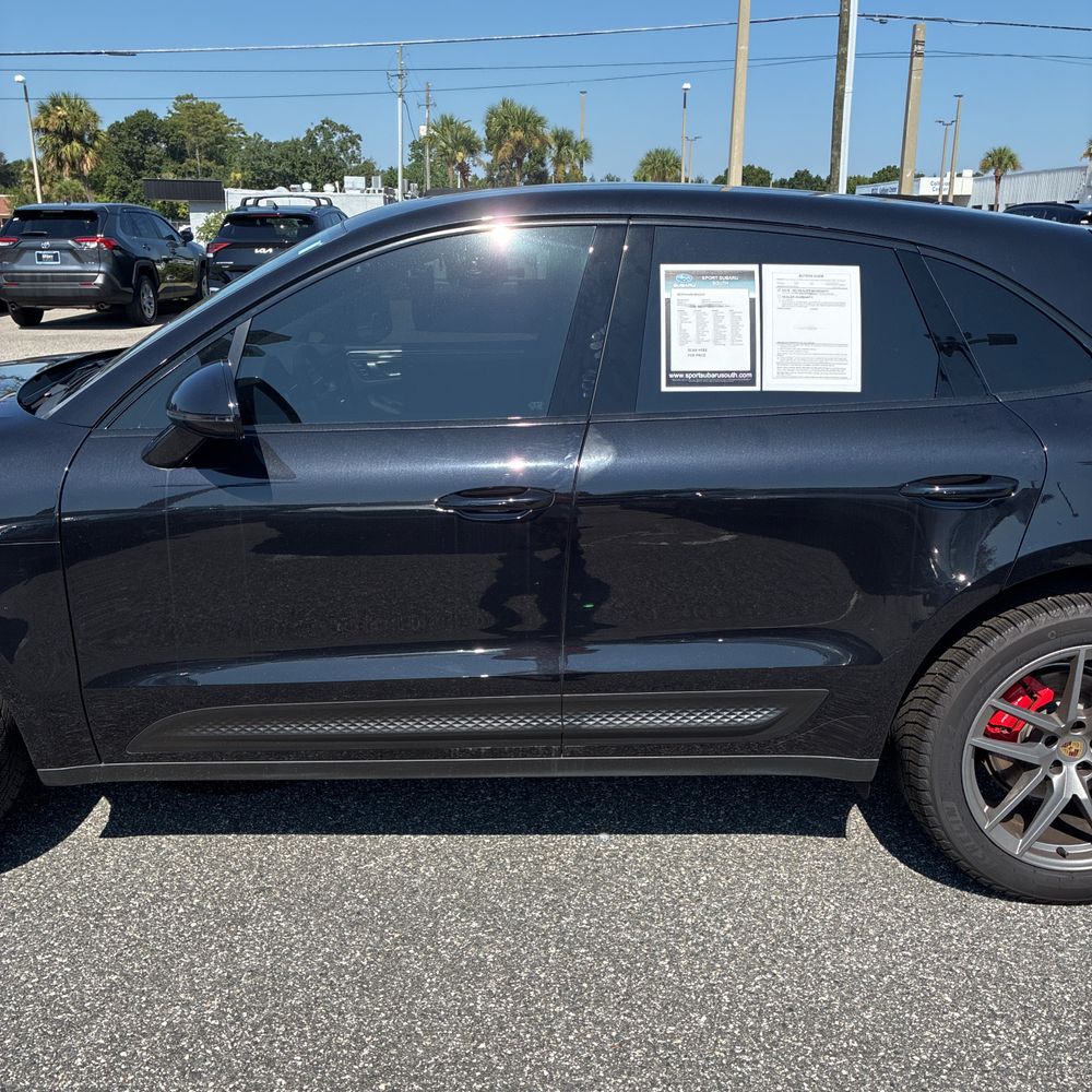 2022 Porsche Macan S