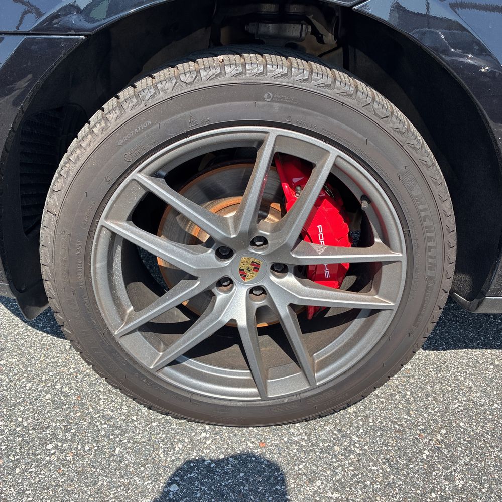 2022 Porsche Macan S