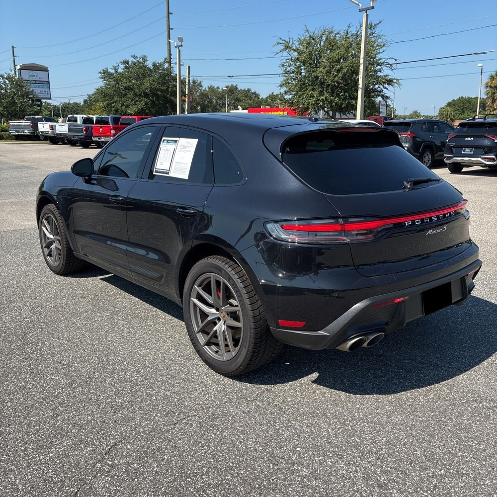 2022 Porsche Macan S