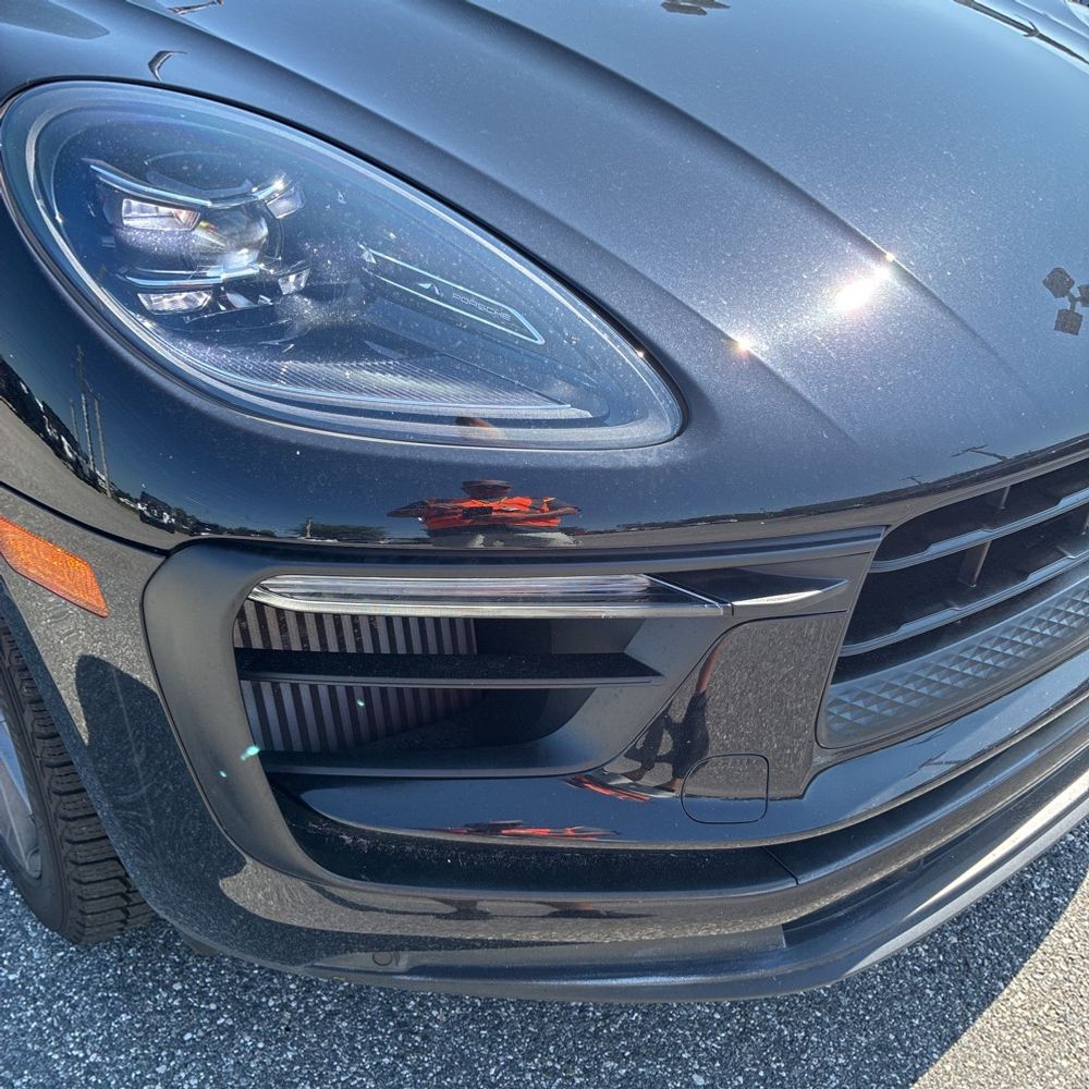 2022 Porsche Macan S