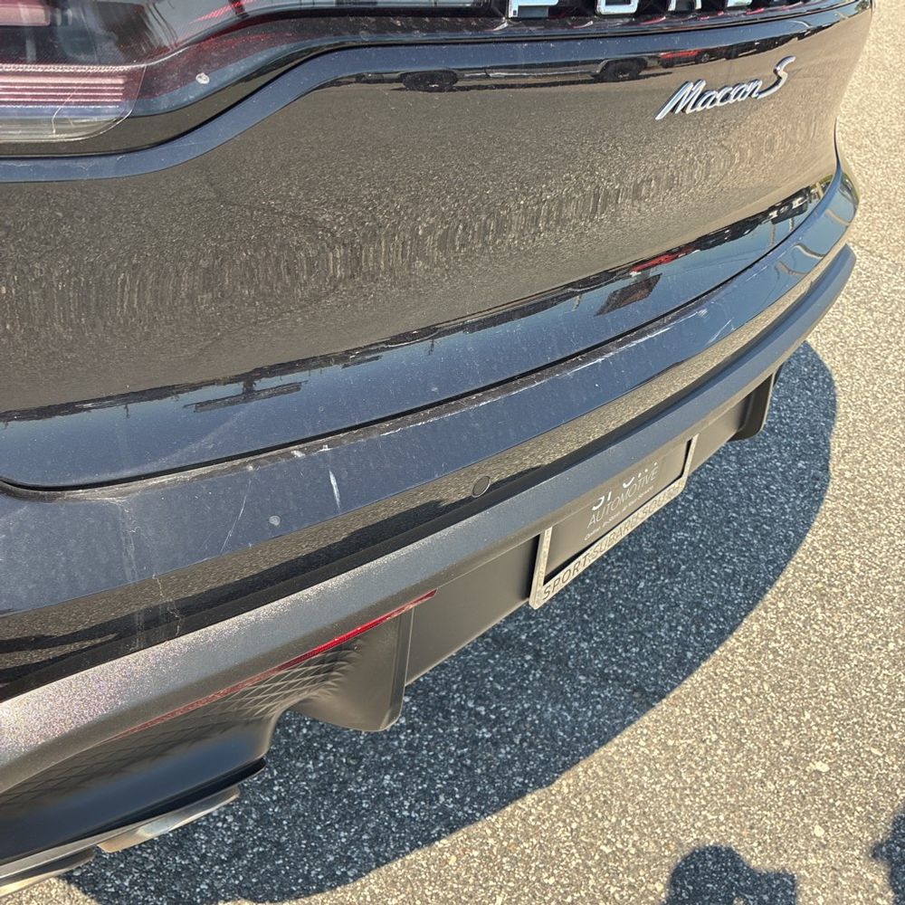 2022 Porsche Macan S