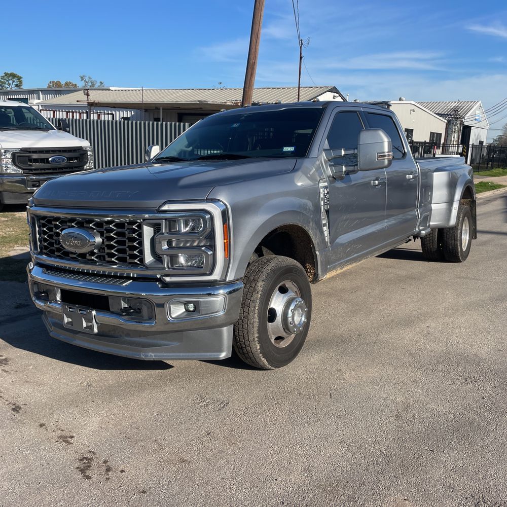 2023 Ford F-350 Super Duty Lariat