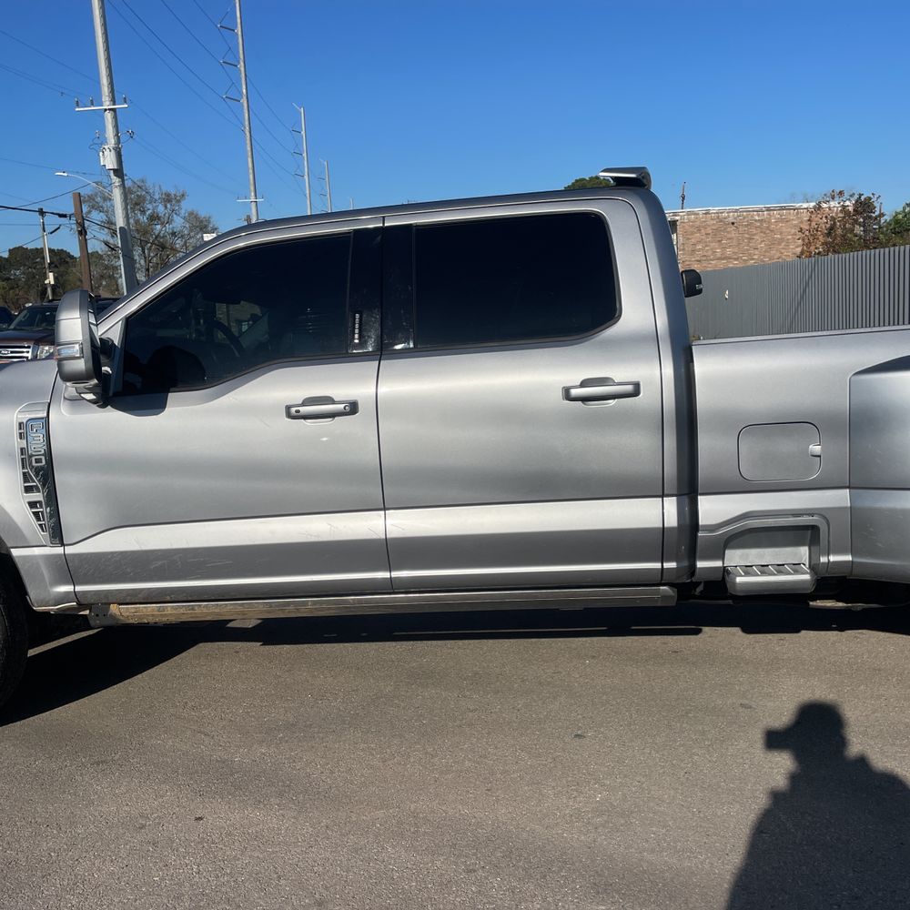 2023 Ford F-350 Super Duty Lariat