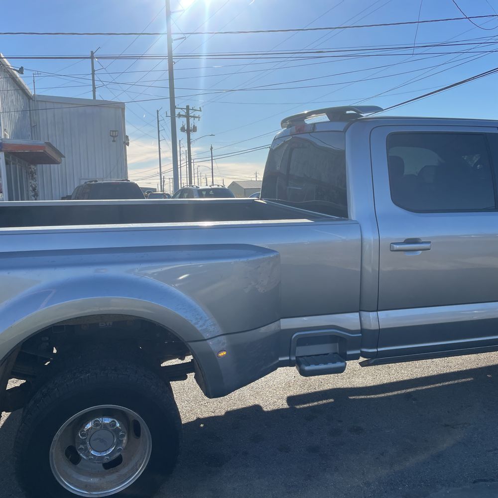 2023 Ford F-350 Super Duty Lariat