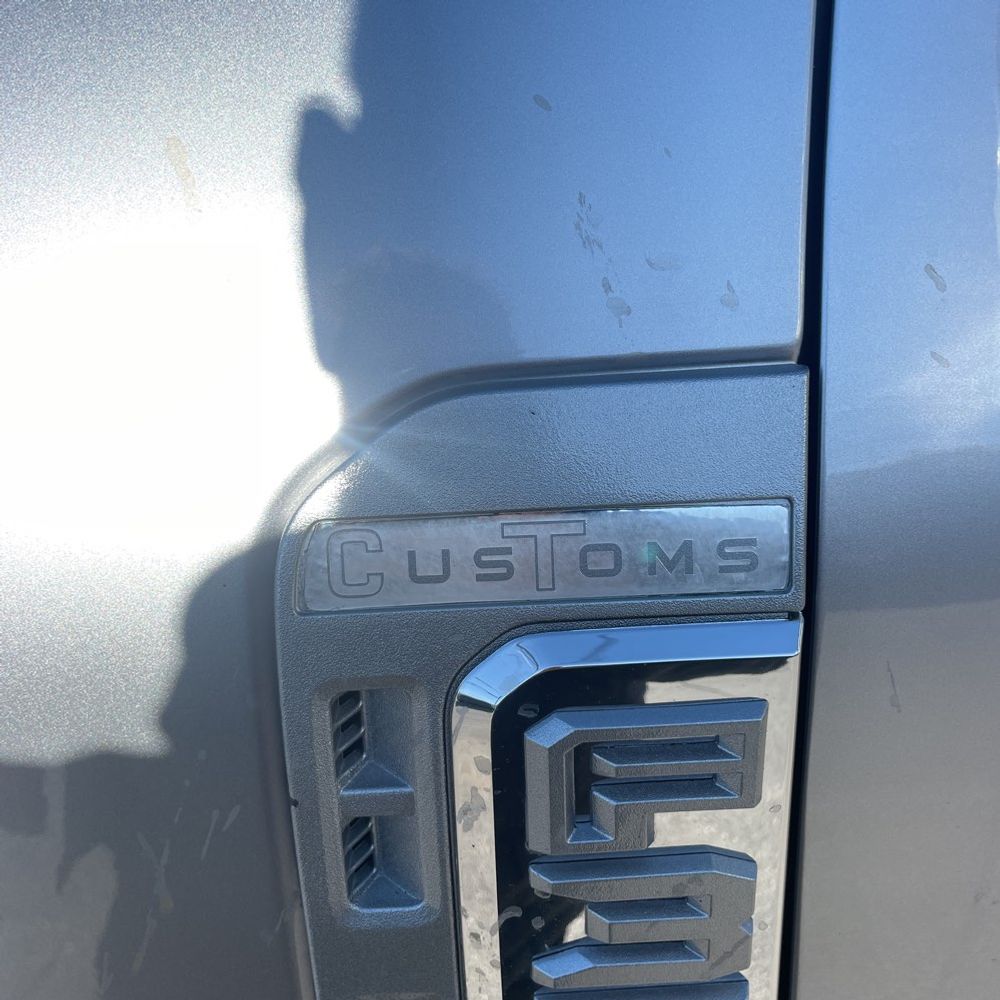 2023 Ford F-350 Super Duty Lariat