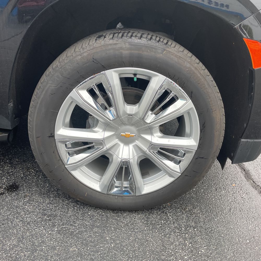2024 Chevrolet Suburban High Country