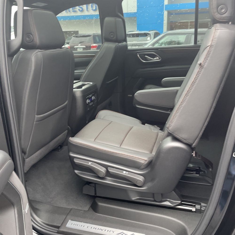 2024 Chevrolet Suburban High Country