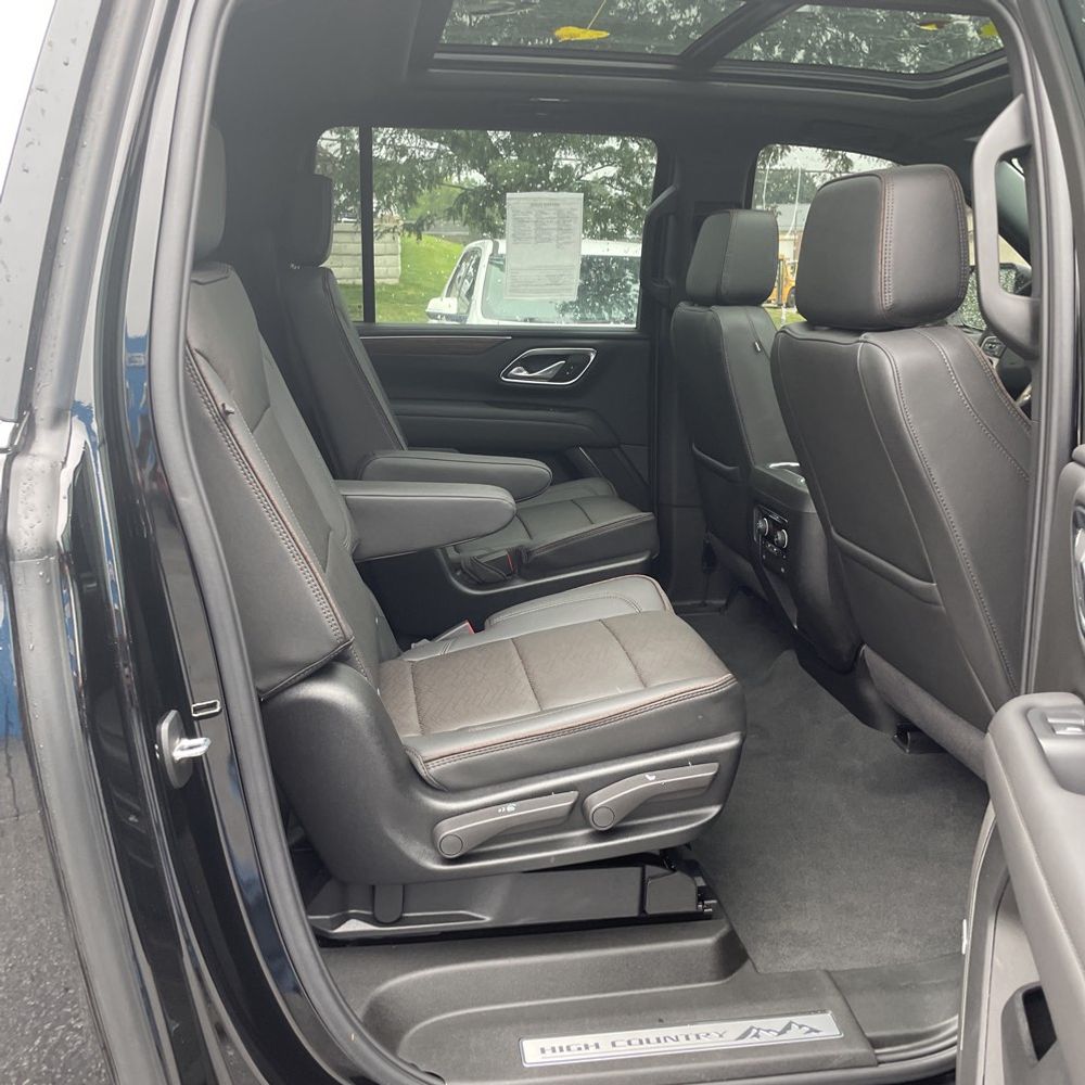 2024 Chevrolet Suburban High Country
