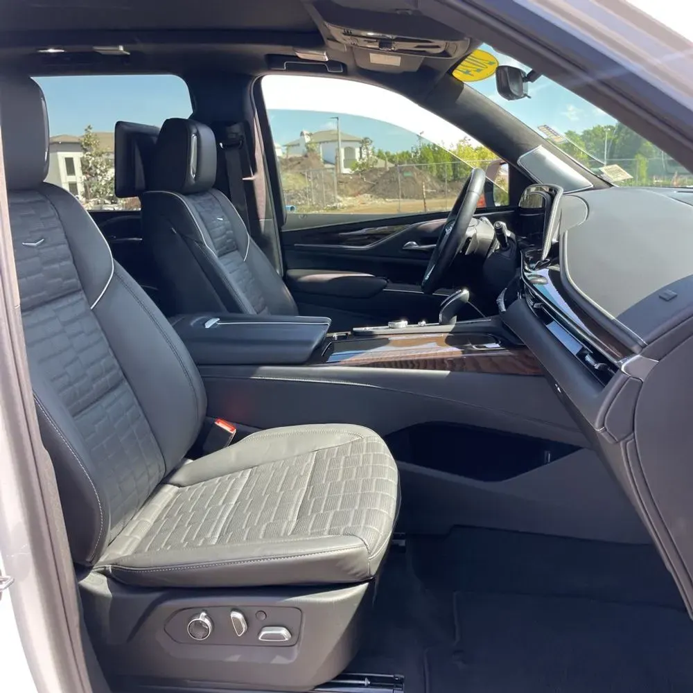 2024 Cadillac Escalade ESV Sport Platinum