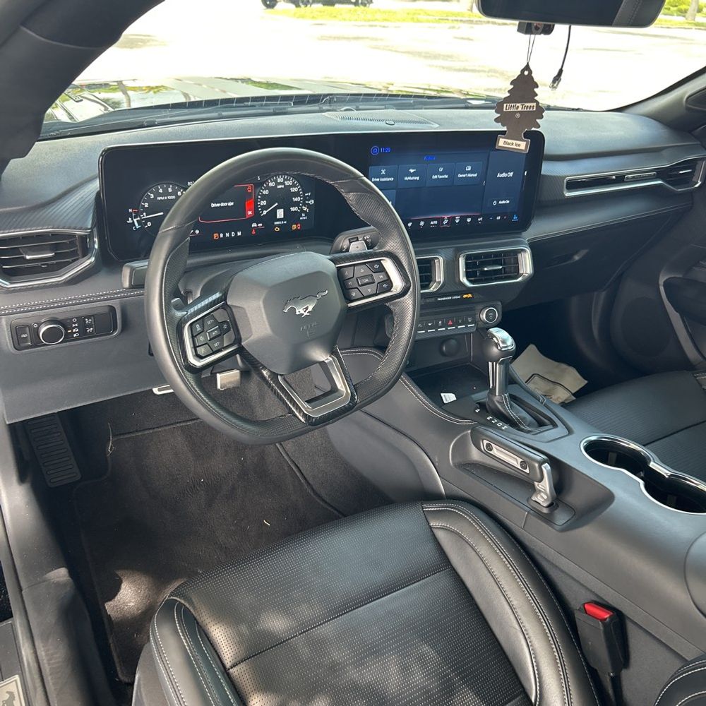 2025 Ford Mustang GT Premium