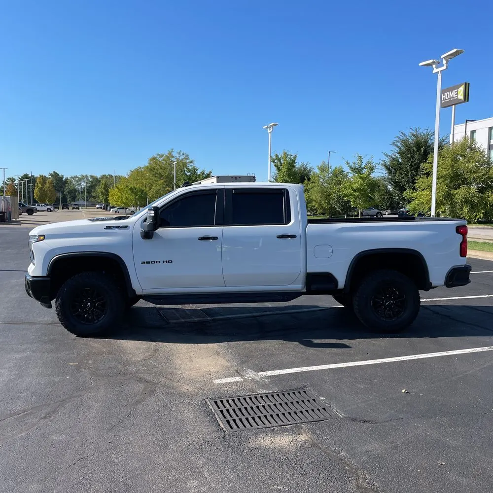 2024 Chevrolet Silverado 2500 ZR2