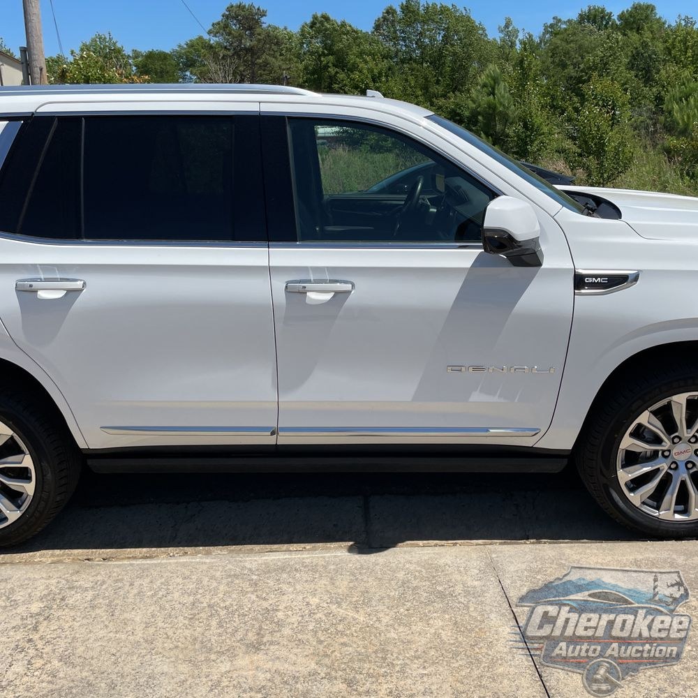 2023 GMC Yukon Denali