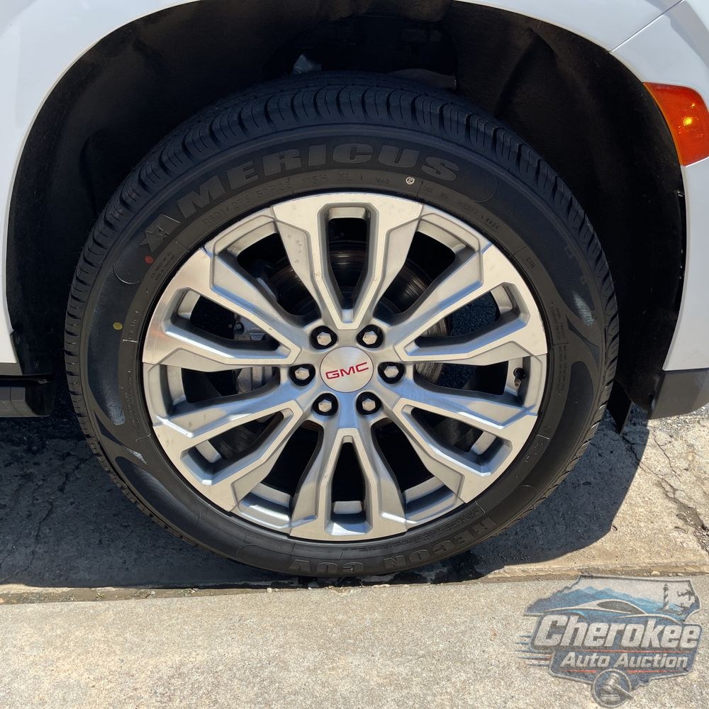 2023 GMC Yukon Denali