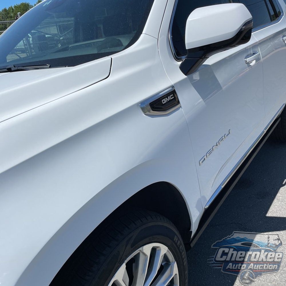 2023 GMC Yukon Denali