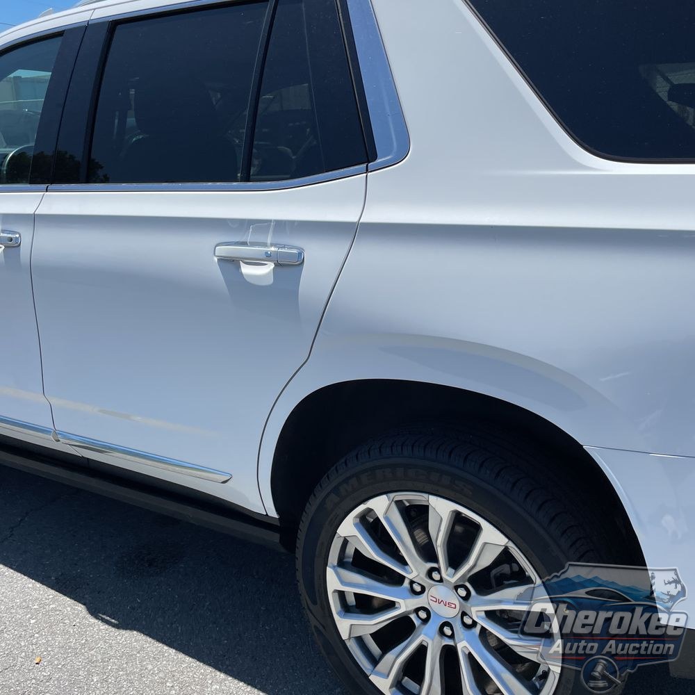 2023 GMC Yukon Denali