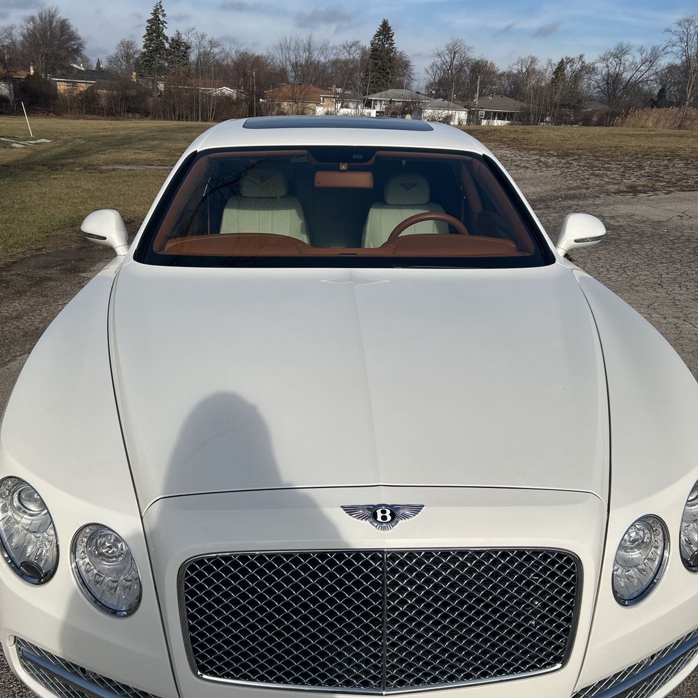 2014 Bentley Flying Spur Base