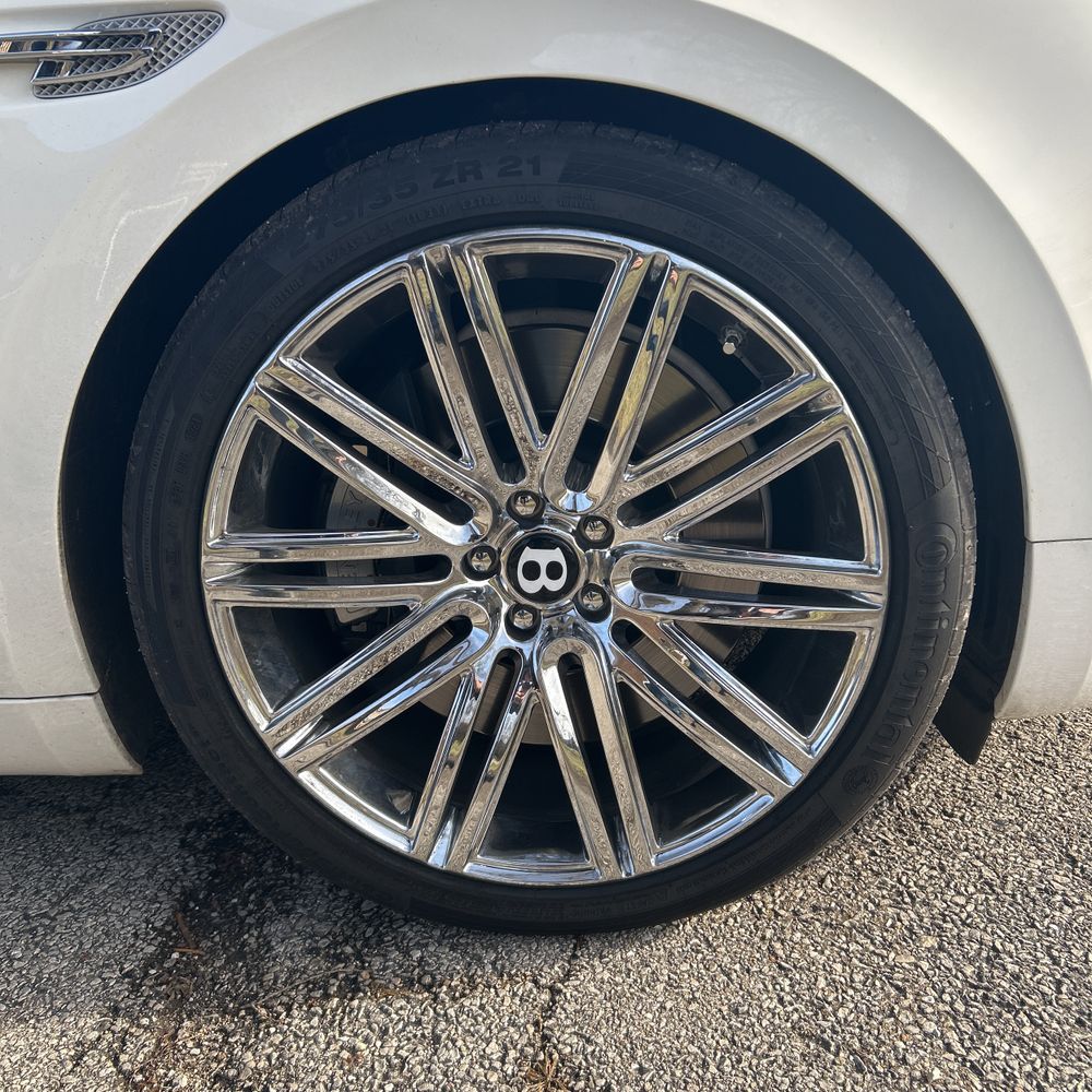 2014 Bentley Flying Spur Base