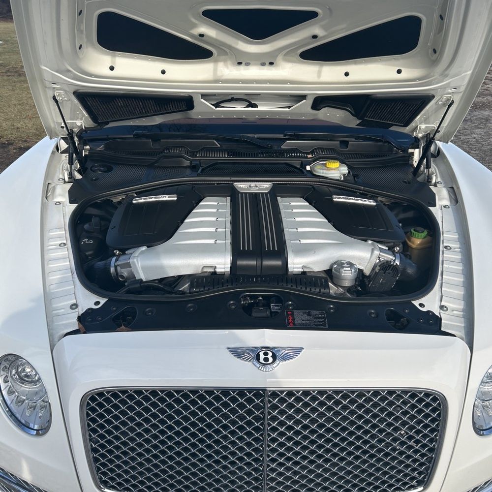2014 Bentley Flying Spur Base