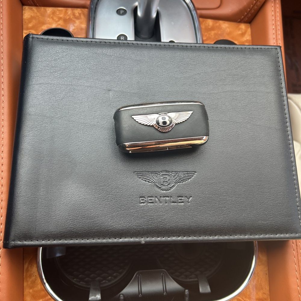 2014 Bentley Flying Spur Base