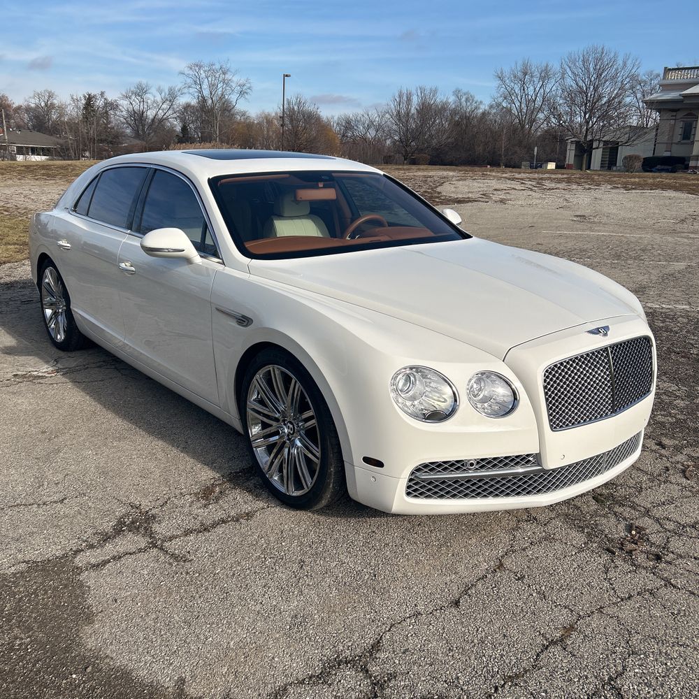 2014 Bentley Flying Spur Base