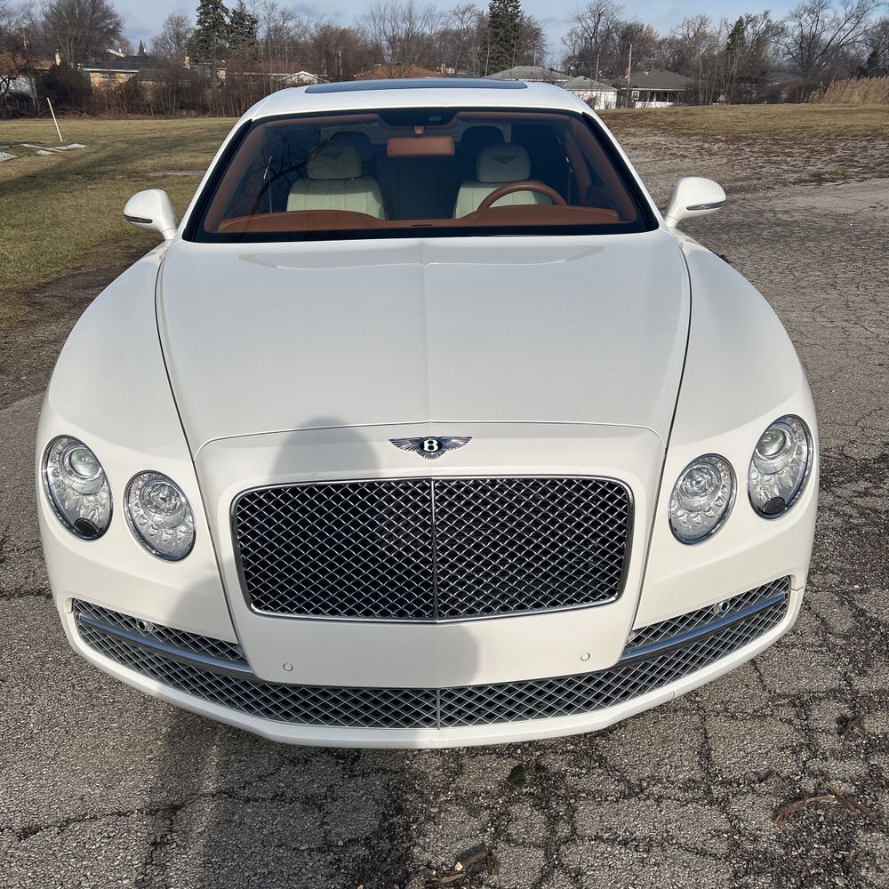 2014 Bentley Flying Spur Base