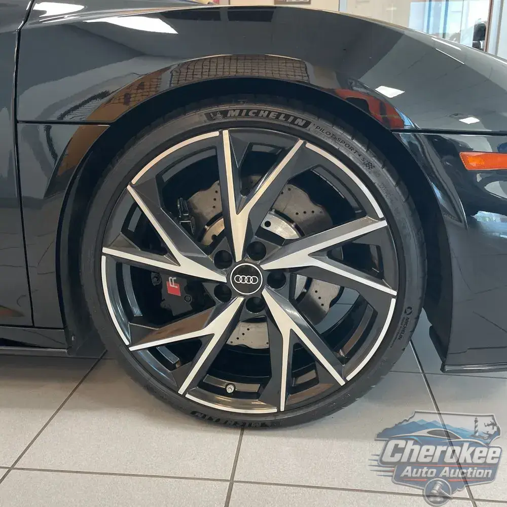 2022 Audi R8 V10