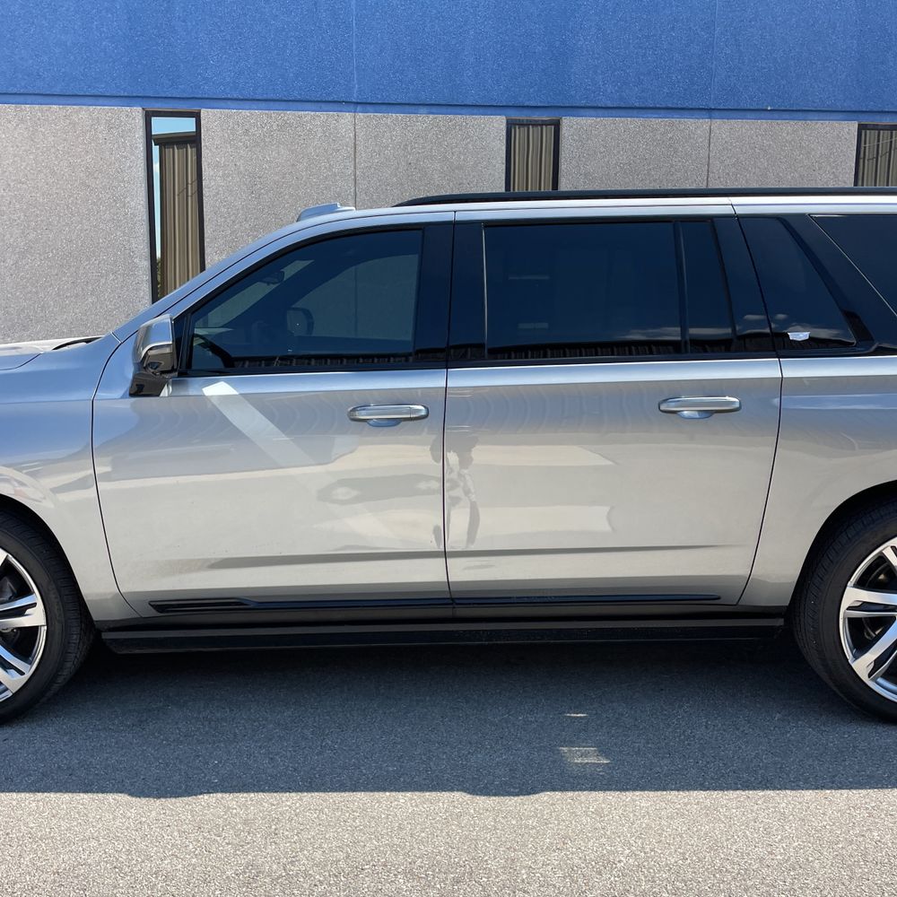 2025 Cadillac Escalade ESV Sport