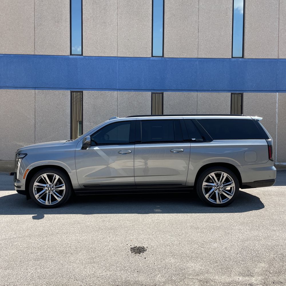 2025 Cadillac Escalade ESV Sport
