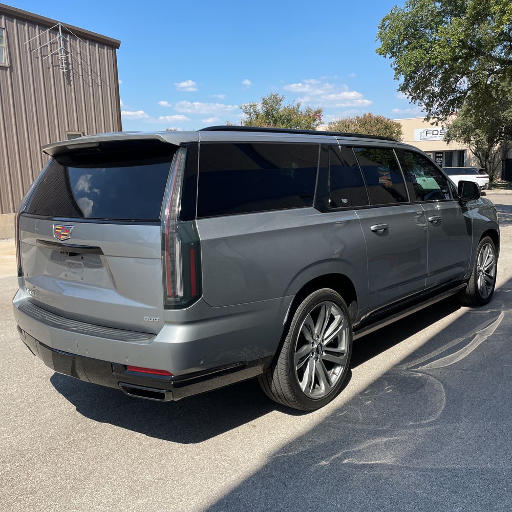 2025 Cadillac Escalade ESV Sport