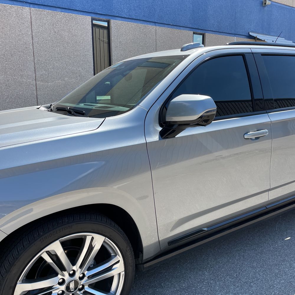 2025 Cadillac Escalade ESV Sport