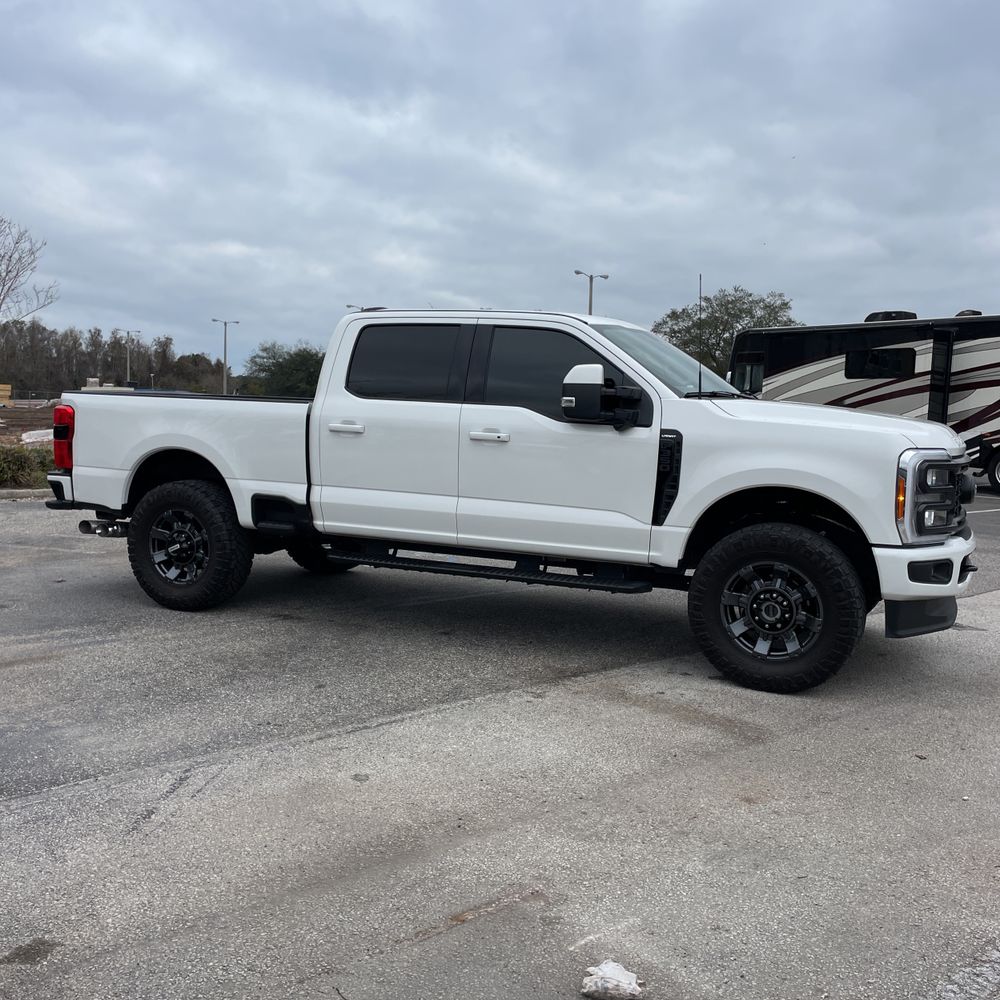 2023 Ford F-350 Super Duty Lariat