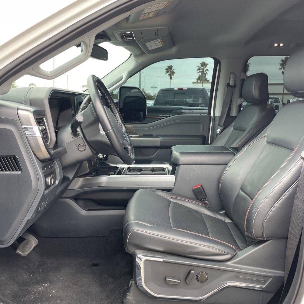 2023 Ford F-350 Super Duty Lariat