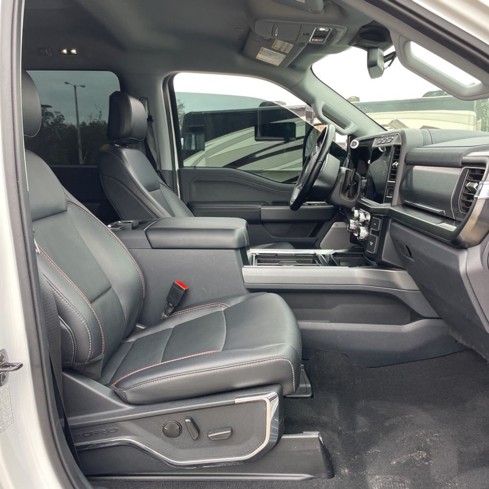2023 Ford F-350 Super Duty Lariat