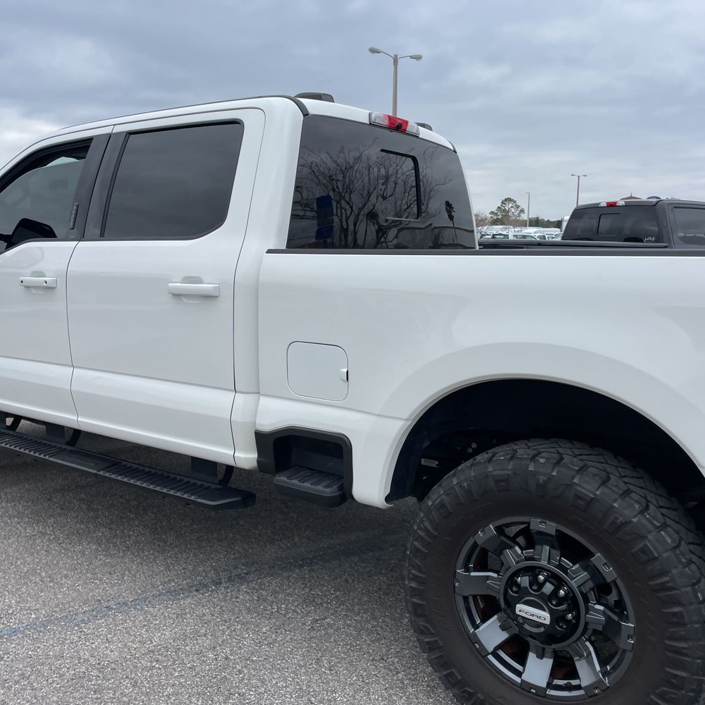 2023 Ford F-350 Super Duty Lariat