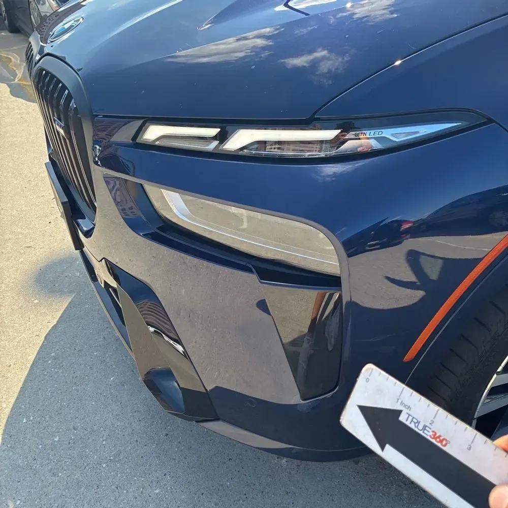 2023 BMW X7 M60i