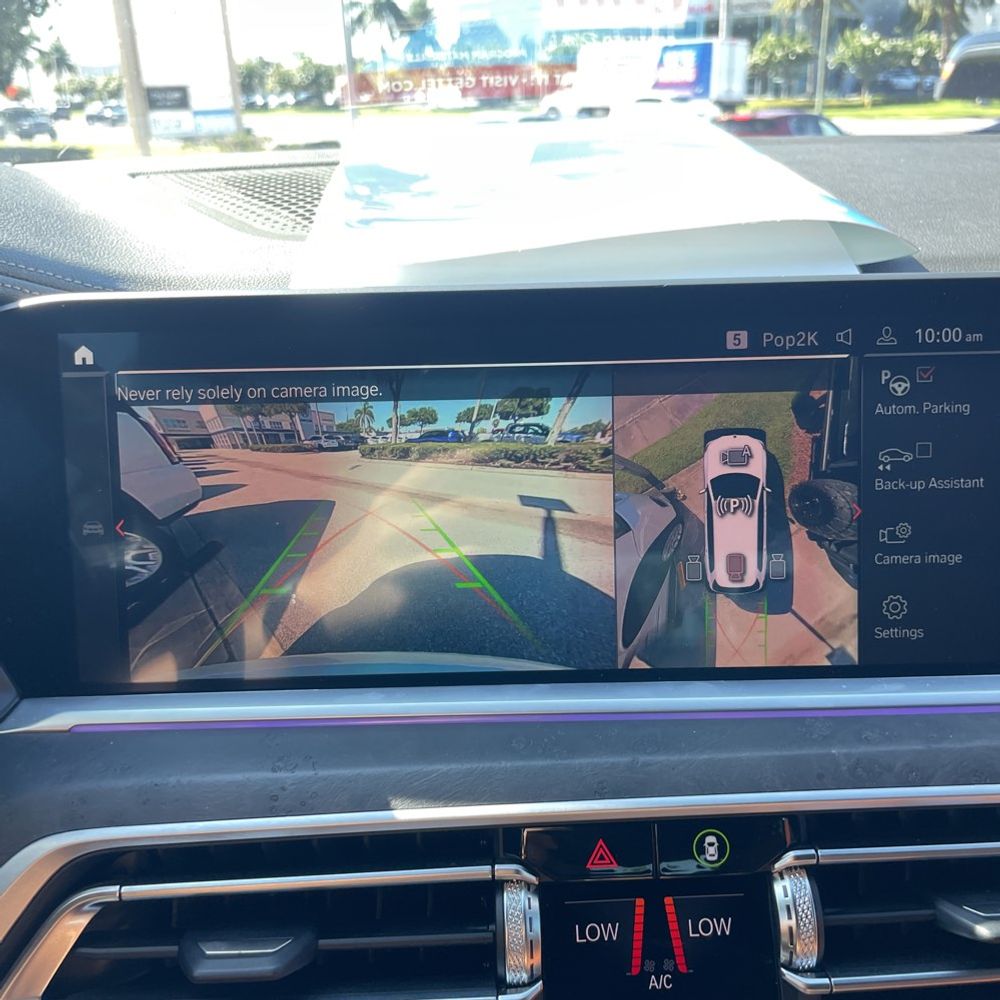 2022 BMW X7 M50i