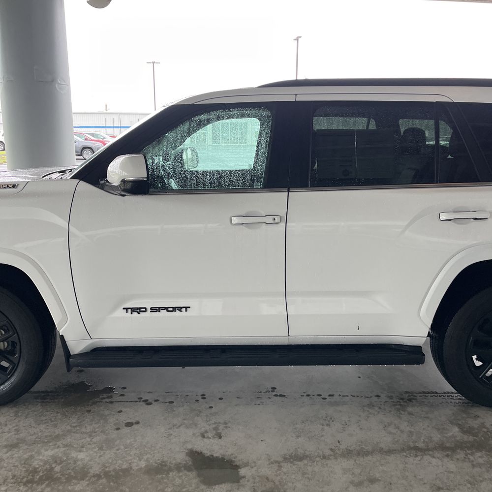 2024 Toyota Sequoia SR5