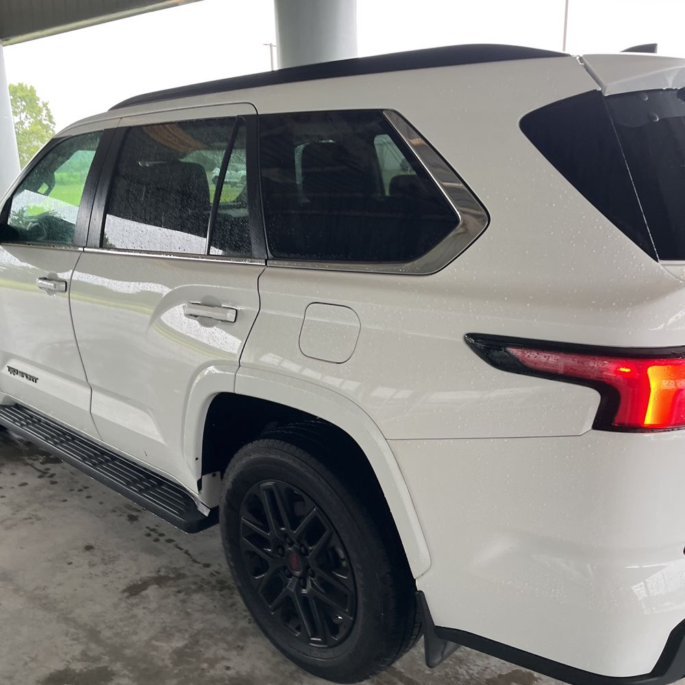 2024 Toyota Sequoia SR5