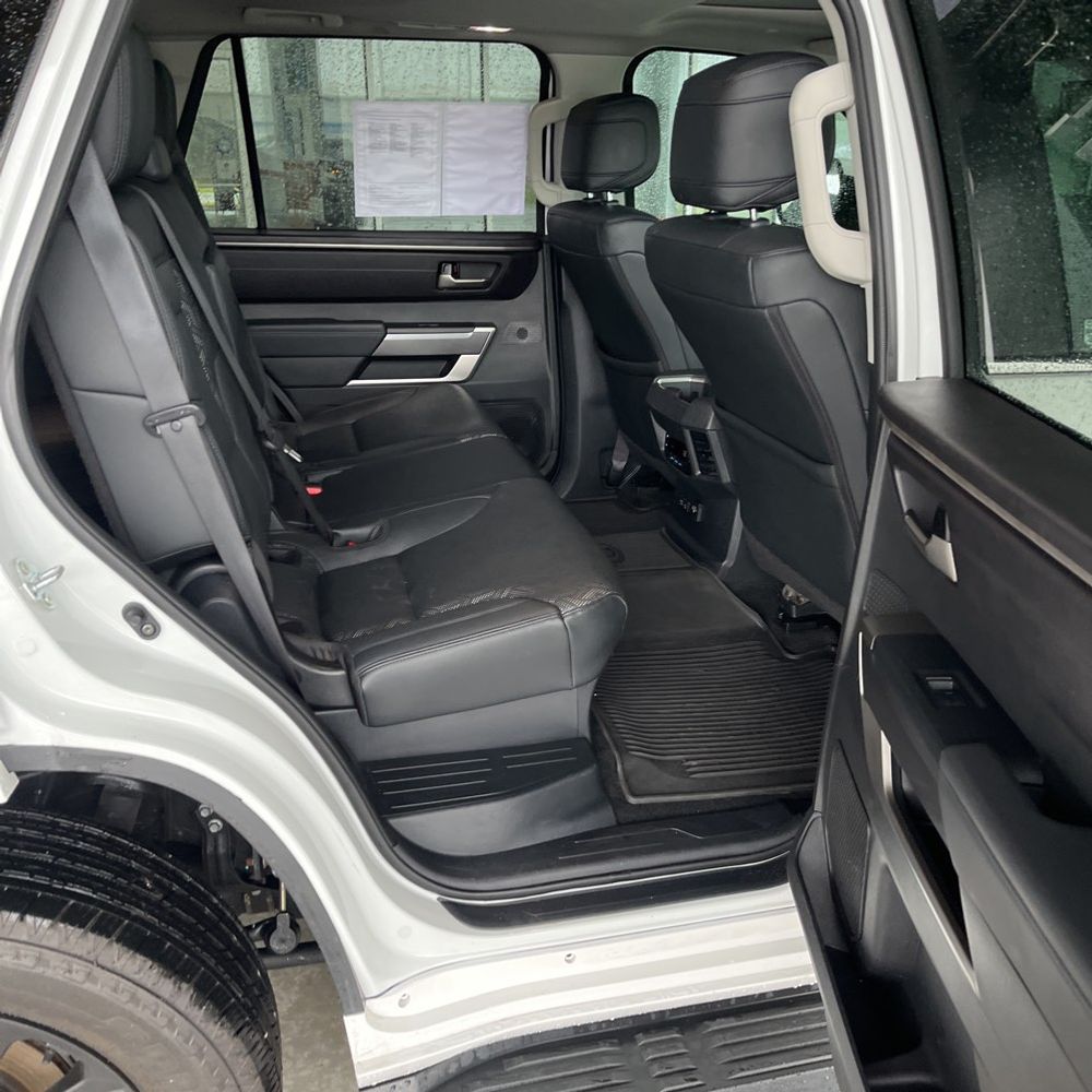 2024 Toyota Sequoia SR5