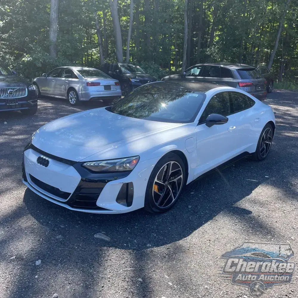 2023 Audi e-tron GT RS