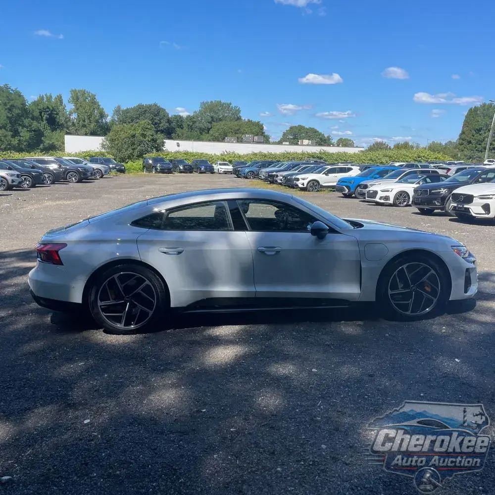 2023 Audi e-tron GT RS