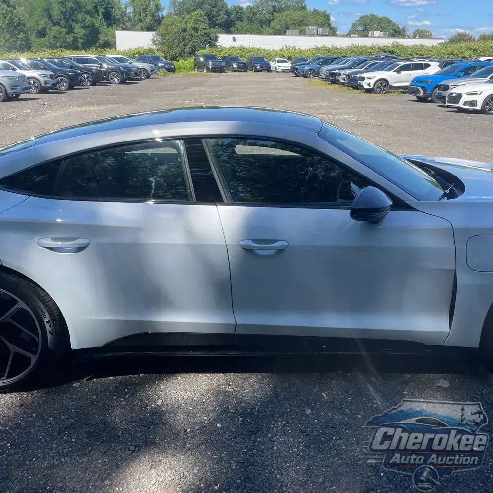 2023 Audi e-tron GT RS