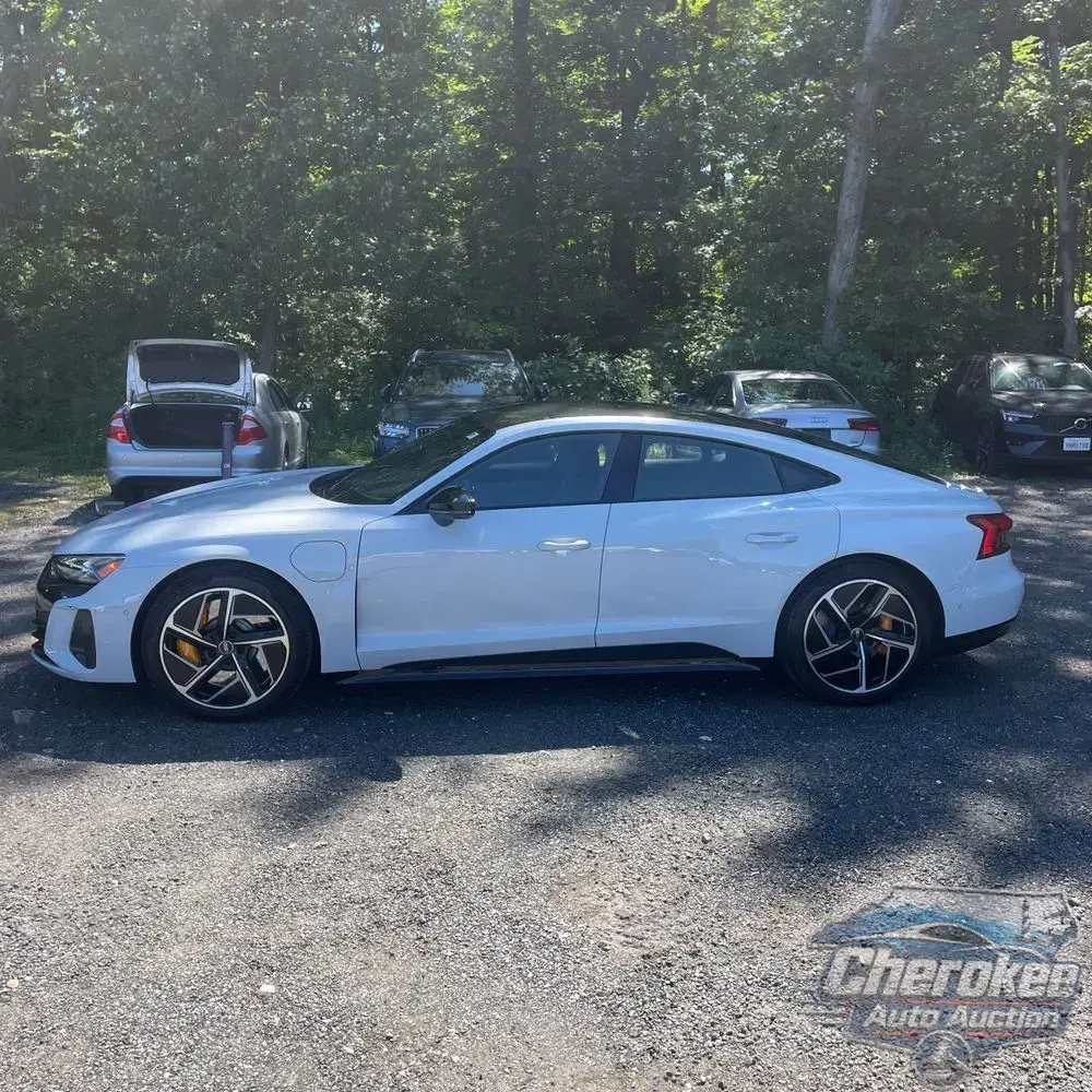 2023 Audi e-tron GT RS