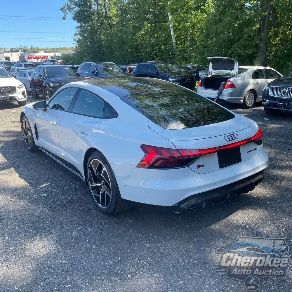 2023 Audi e-tron GT RS