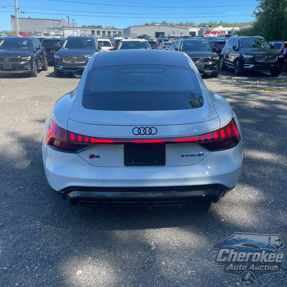 2023 Audi e-tron GT RS