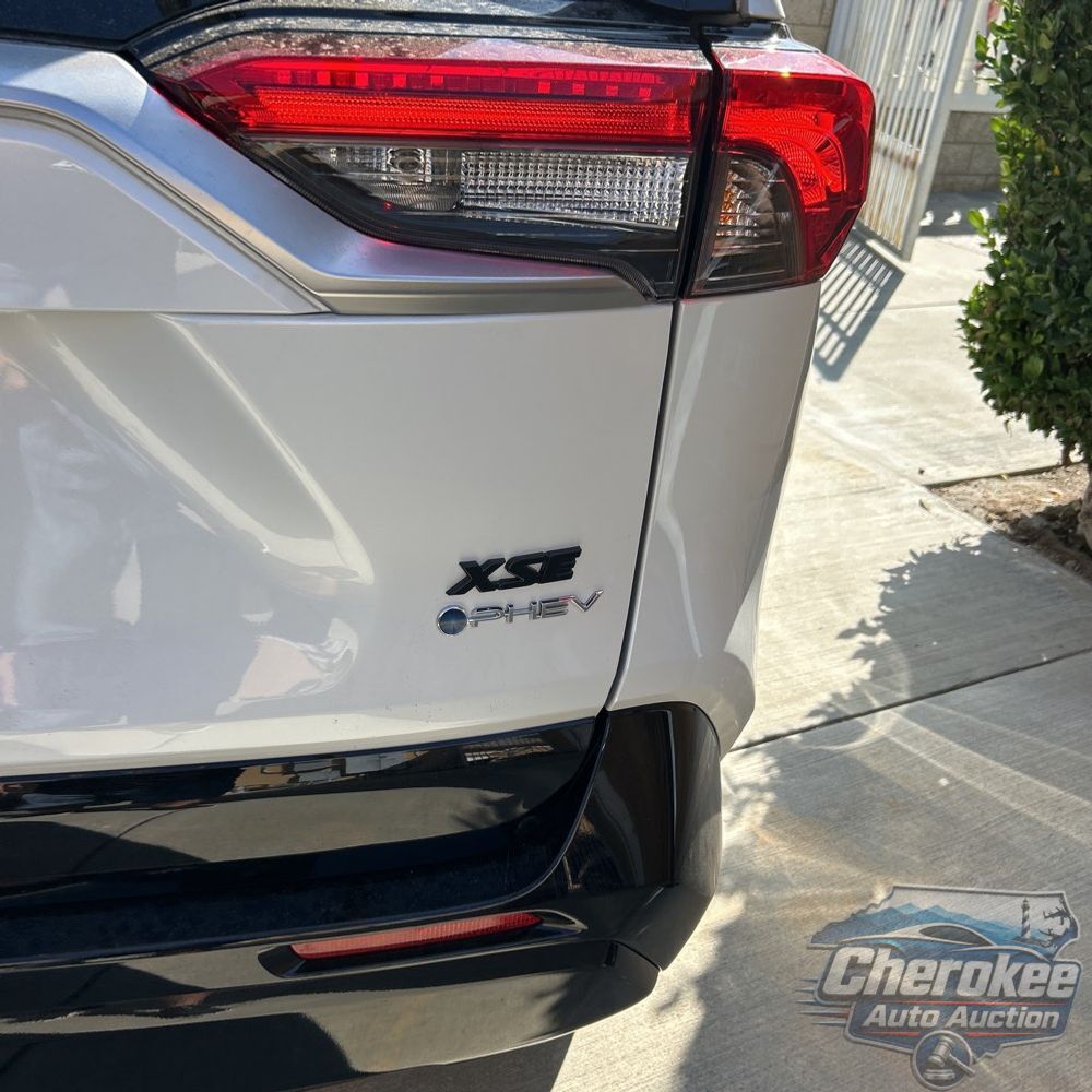 2025 Toyota RAV4 Plug-in Hybrid XSE
