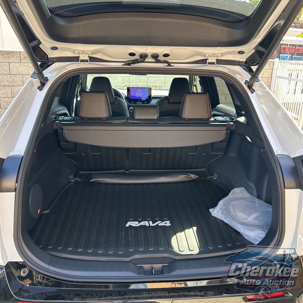 2025 Toyota RAV4 Plug-in Hybrid XSE