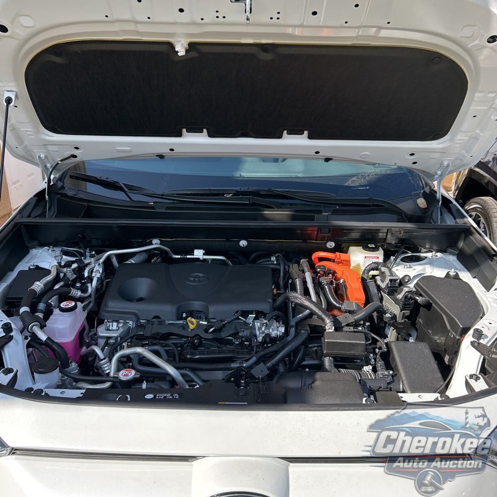 2025 Toyota RAV4 Plug-in Hybrid XSE