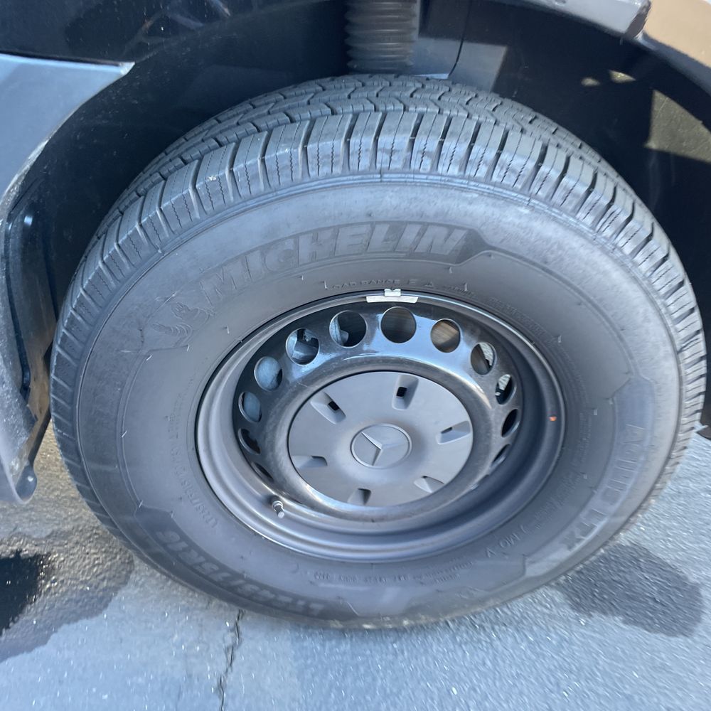 2023 Mercedes-Benz Sprinter 2500